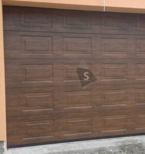 Секційні ворота Alutech Prestige 3000×2500 Dark oak Фільонка
